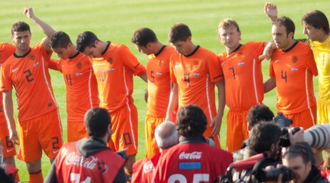 Oranje zakt verder weg op FIFA-ranking na dramatische reek